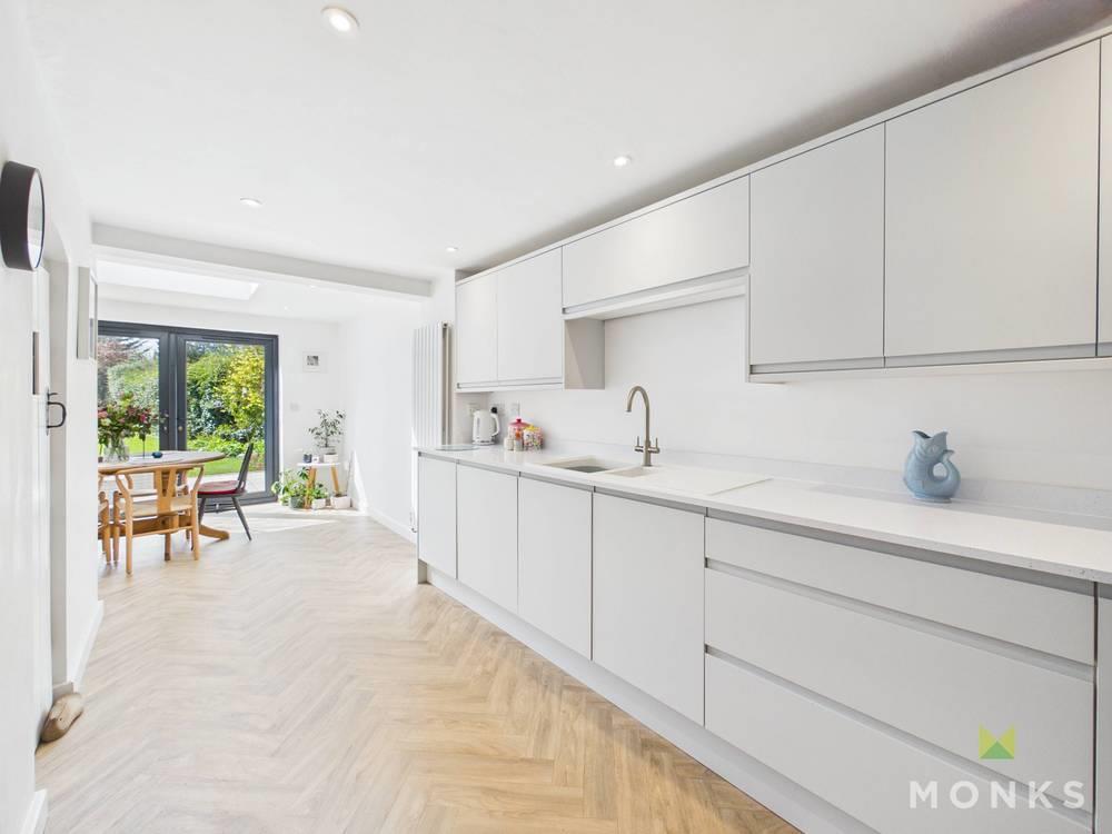 2 The Hollies , Oswestry, SY11 4EH For Sale